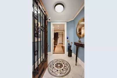 154 E 74th Street, New York City, NY 10021 - Photo 3