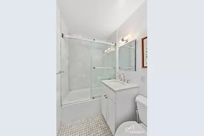 301 E 64th Street #15B, New York, NY 10065 - Photo 11