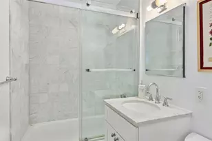 301 E 64th St, New York, NY 10065 - Photo 11
