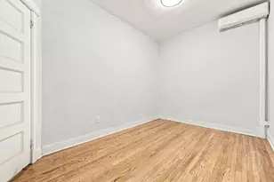 204 E 31st St, New York City, NY 11226 - Photo 11