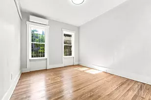 204 E 31st St, New York City, NY 11226 - Photo 5