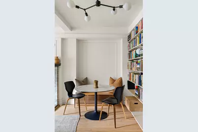 61 W 9th Street #5D, New York, NY 10011 - Photo 3