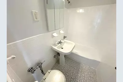 224-10 Jamaica Avenue #3FF, Queens Village, NY 11429 - Photo 5