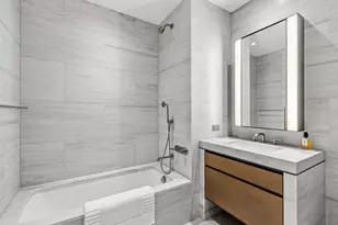 555 W 22nd St, New York City, NY 10011 - Photo 9