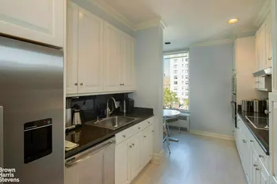 26 E 93rd Street #7CD, New York City, NY 10128 - Photo 5