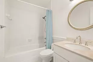 303 E 57th St, New York City, NY 10022 - Photo 9