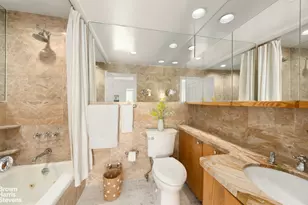 45 Charles St, New York City, NY 10014 - Photo 31