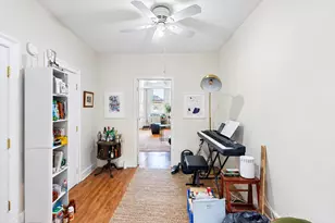 315 42nd St, New York City, NY 11232 - Photo 15