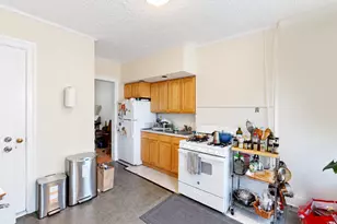 315 42nd St, New York City, NY 11232 - Photo 11