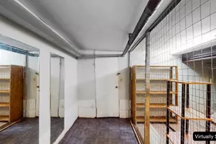 315 42nd St, New York City, NY 11232 - Photo 41