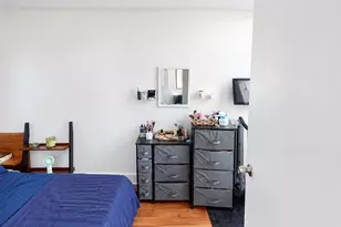 315 42nd St, New York City, NY 11232 - Photo 17