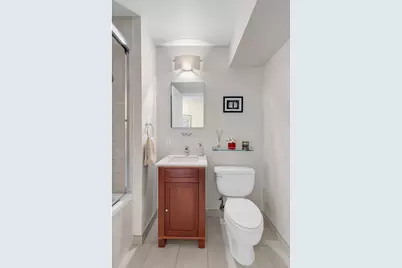 1438 3rd Avenue #24B, New York City, NY 10028 - Photo 9