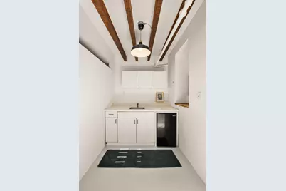 250 Boerum Street, New York City, NY 11206 - Photo 27