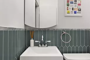 331 W 14th St, New York City, NY 10014 - Photo 5