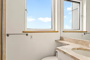 301 W 57th St, New York, NY 10019 - Photo 5