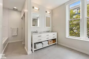393 Convent Ave, New York City, NY 10031 - Photo 17