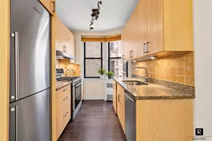 47-20 42nd St, Sunnyside, NY 11104 - Photo 7