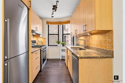 47-20 42nd Street #3-A, Sunnyside, NY 11104 - Photo 7
