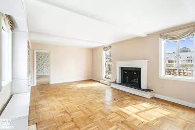 1060 Park Avenue #PHA, New York, NY 10128 - Photo 3