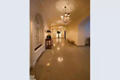 1060 Park Avenue #PHB, New York, NY 10128 - Photo 3