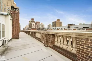 1060 Park Ave, New York, NY 10128 - Photo 1