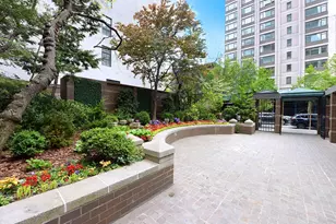 188 E 64th St, New York City, NY 10065 - Photo 13