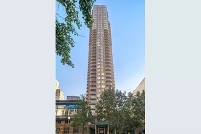 188 E 64th Street #2006, New York City, NY 10065 - Photo 15