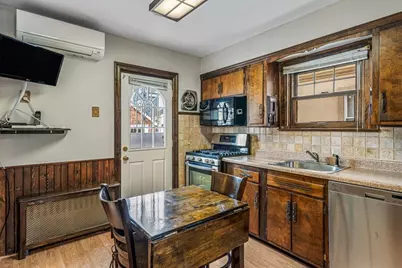 91-10 70th Avenue, New York City, NY 11375 - Photo 11
