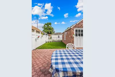 91-10 70th Avenue, New York City, NY 11375 - Photo 29