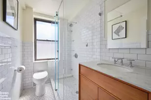 235 E 73rd St, New York City, NY 10021 - Photo 5
