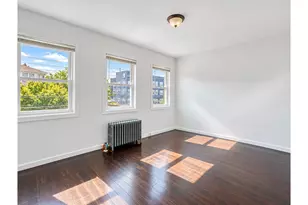 143-27 95th Ave, Jamaica, NY 11435 - Photo 1