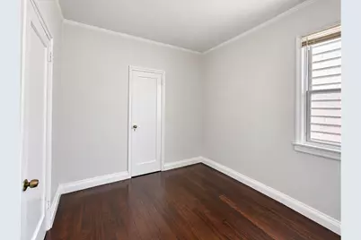 143-27 95th Avenue #2, Jamaica, NY 11435 - Photo 9