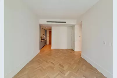 815 Broadway #401, New York City, NY 10003 - Photo 11