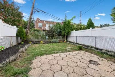 32-11 71st Street #N/A, East Elmhurst, NY 11370 - Photo 11