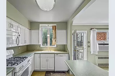 1016 71st Street, Brooklyn, NY 11228 - Photo 7