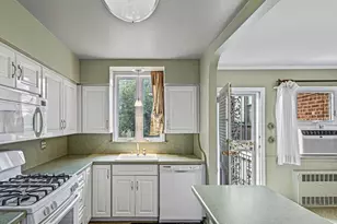1016 71st St, Brooklyn, NY 11228 - Photo 7
