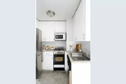 233 E 69th Street #17M, New York, NY 10021 - Photo 7