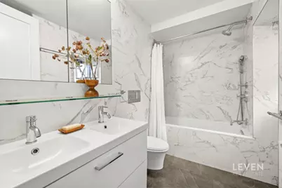 385 Grand Street #601L, New York City, NY 10002 - Photo 5