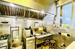 137 E 13th St, New York, NY 10003 - Photo 7