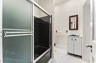 842 Carroll St, Brooklyn, NY 11215 - Photo 27