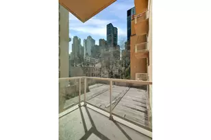250 E 49th St, New York City, NY 10017 - Photo 5