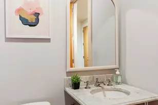 30 Main St, New York City, NY 11201 - Photo 11