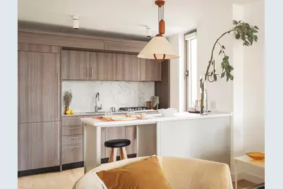234 E 46th Street #701, New York, NY 10017 - Photo 3