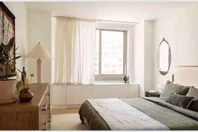 234 E 46th Street #PH2102, New York, NY 10017 - Photo 5