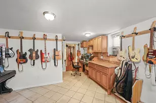 2136 E 28th St, Brooklyn, NY 11229 - Photo 17