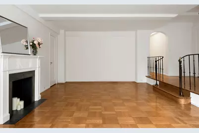 235 E 73rd Street #8D, New York City, NY 10021 - Photo 5
