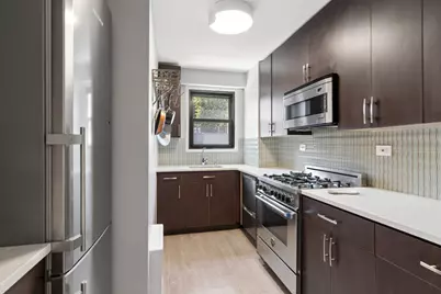 201 W 21st Street #5F, New York City, NY 10011 - Photo 3