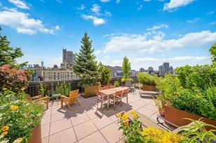 201 W 21st St, New York City, NY 10011 - Photo 7