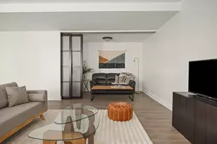 219 68th St, Brooklyn, NY 11220 - Photo 9