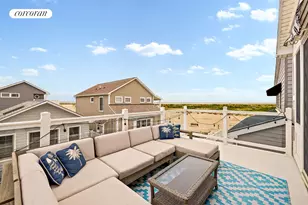 10 Chester Walk, New York City, NY 11697 - Photo 5